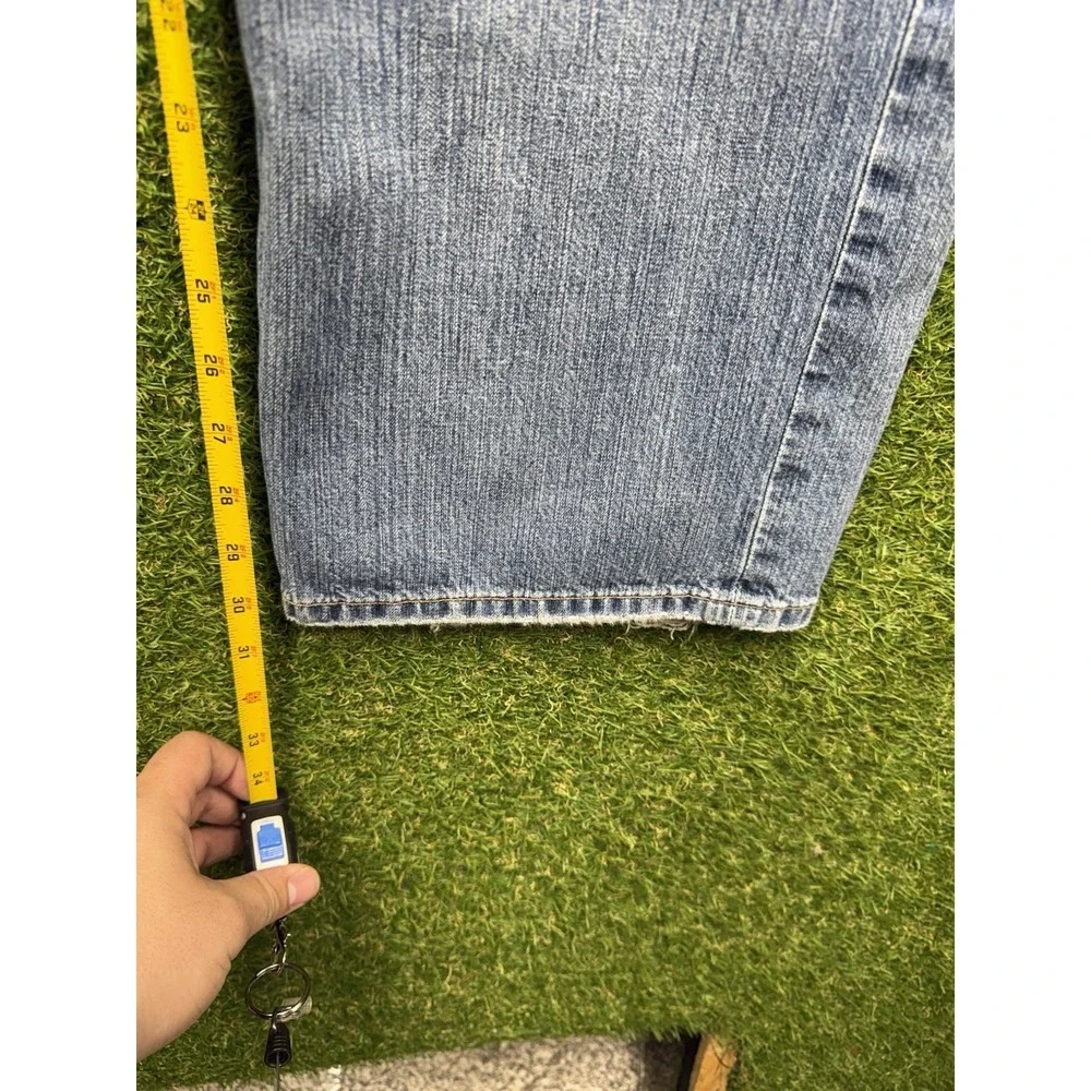 BKE 67 Austin Jeans Mens 38 Bootcut Buckle Light Wash Denim Casual Workwear